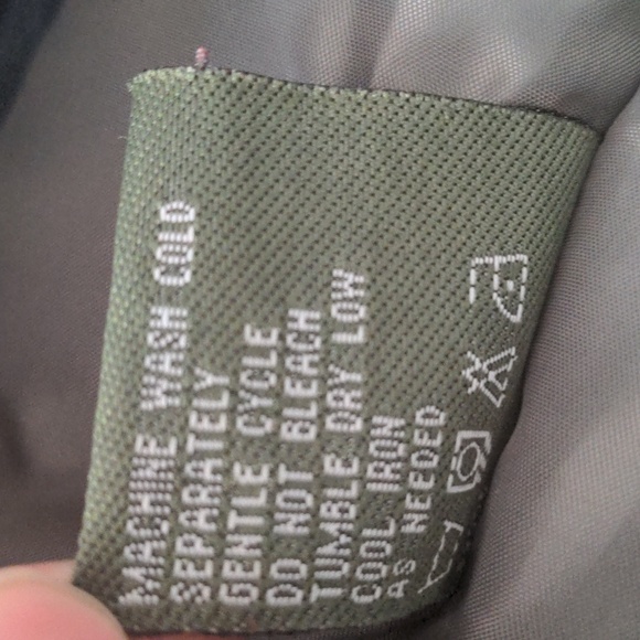 Weatherproof coat - Picture 8 of 9